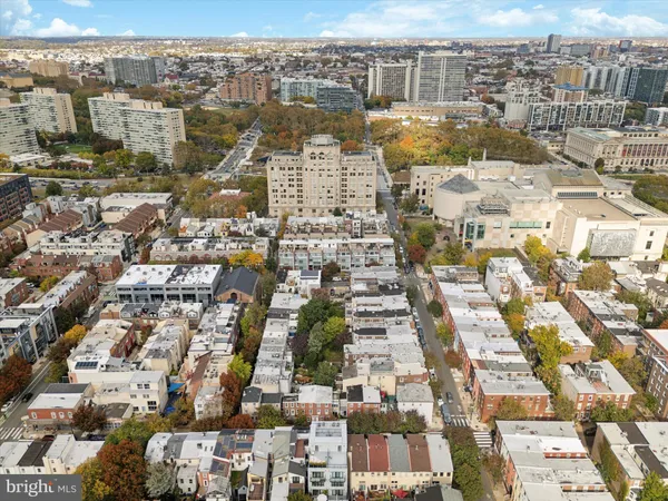 $1,295,000 | 142 North 21st Street, Philadelphia, PA 19103