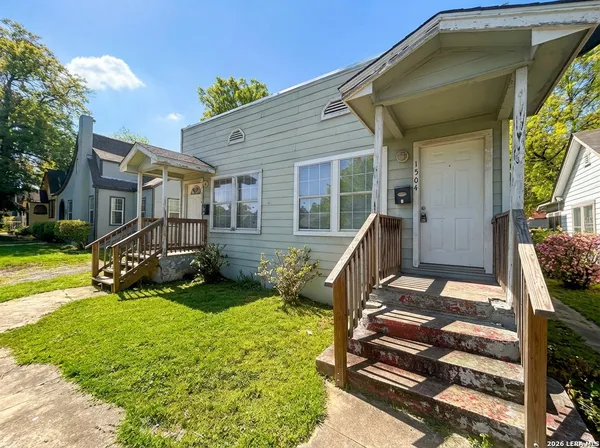 $850 | 1506 Schley Avenue, San Antonio, TX 78210