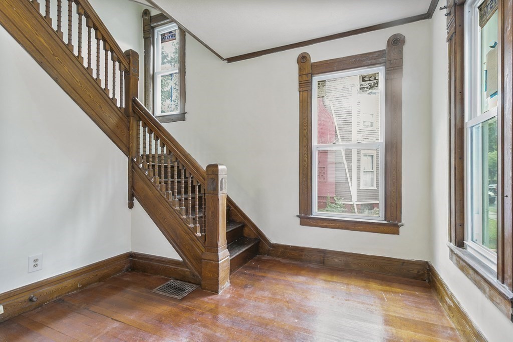 22 Wellesley Street Springfield, MA 01109 - Photo 13 of 29 Gallery Image 13