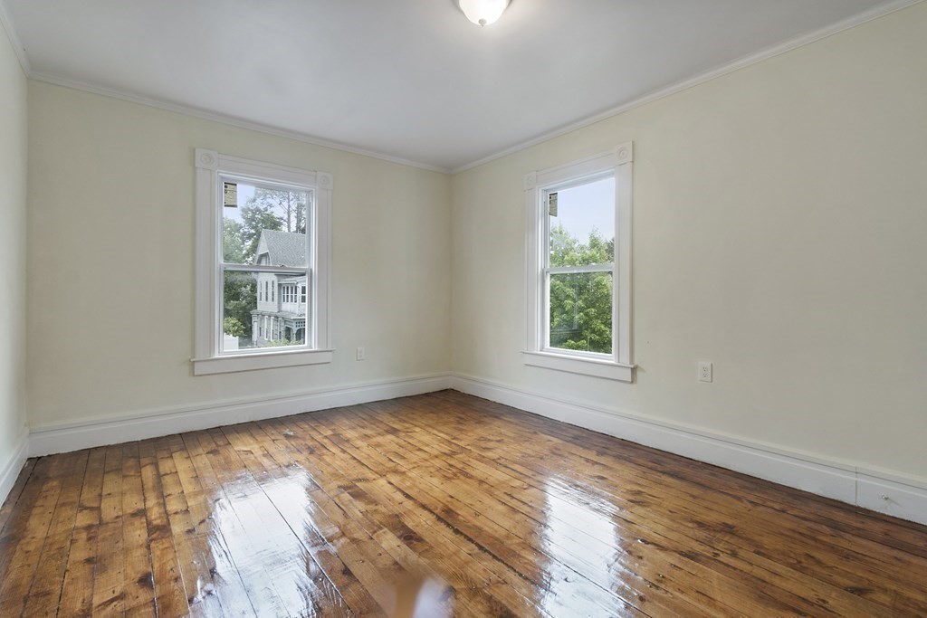 22 Wellesley Street Springfield, MA 01109 - Photo 15 of 29 Gallery Image 15