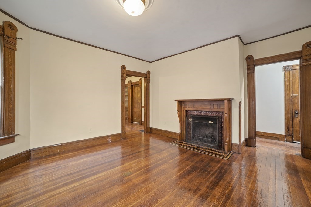 22 Wellesley Street Springfield, MA 01109 - Photo 8 of 29 Gallery Image 8