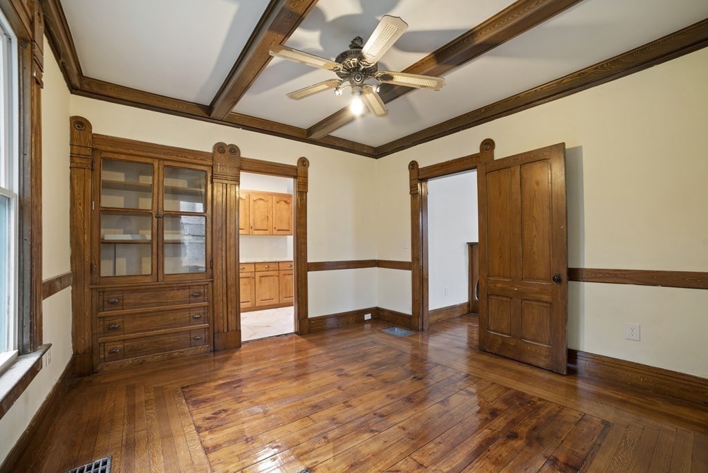 22 Wellesley Street Springfield, MA 01109 - Photo 9 of 29 Gallery Image 9