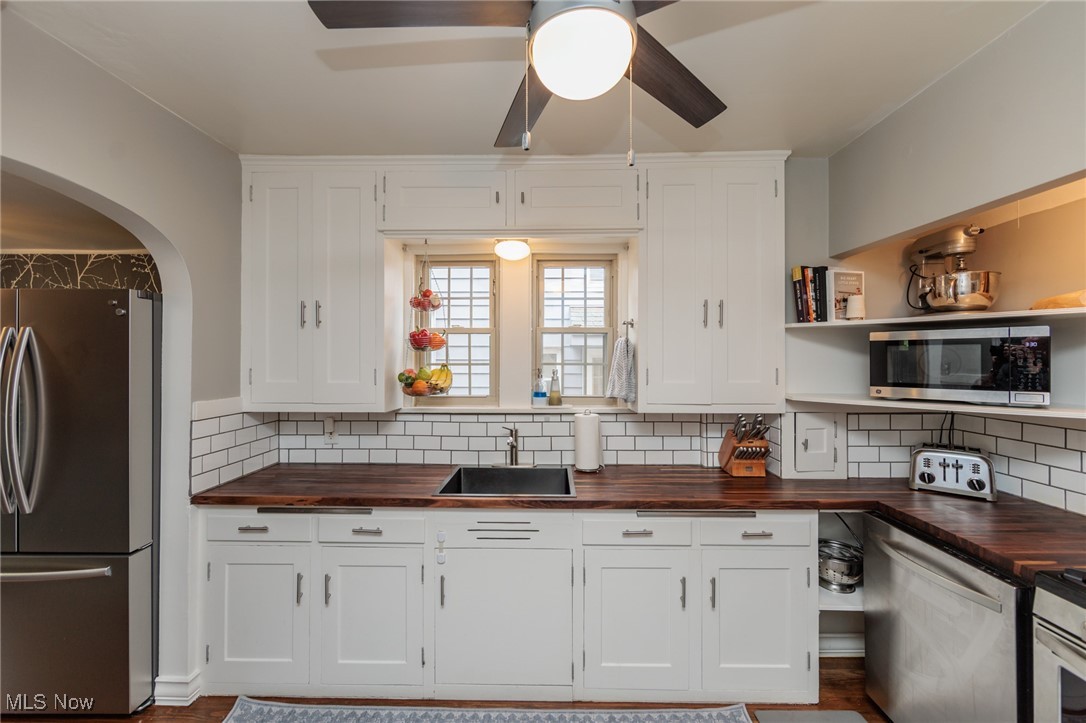 3777 Silsby Road Cleveland, OH 44118 - Photo 16 of 50 Gallery Image 16
