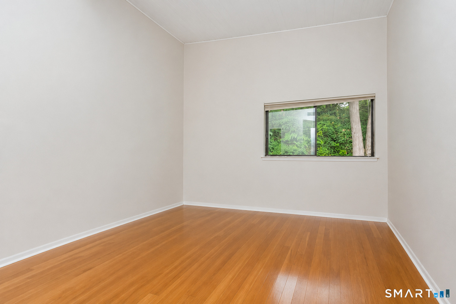 106 Gillies Lane, Unit 106 Norwalk, CT 06854 - Photo 19 of 36 Second Bedroom
