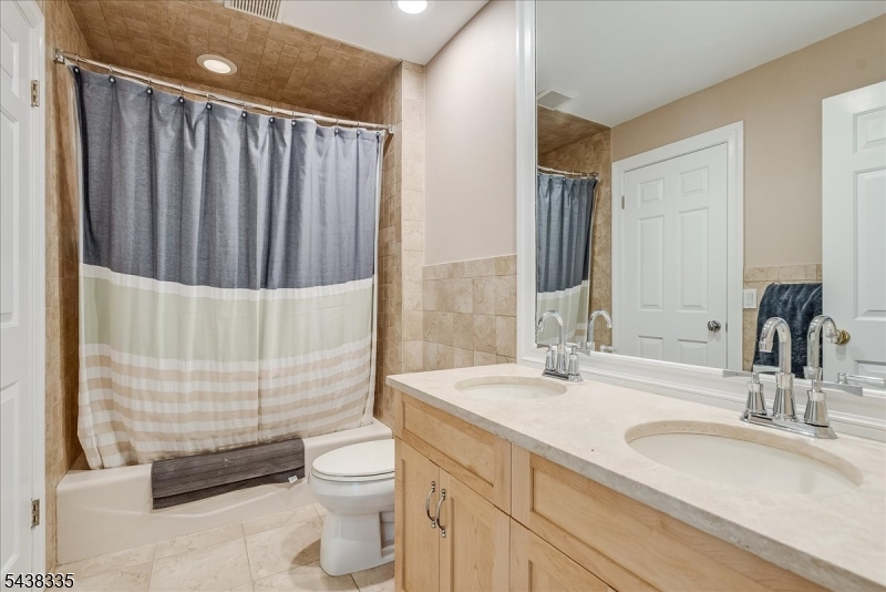 21 Rockage Road Warren, NJ 07059 - Photo 29 of 48