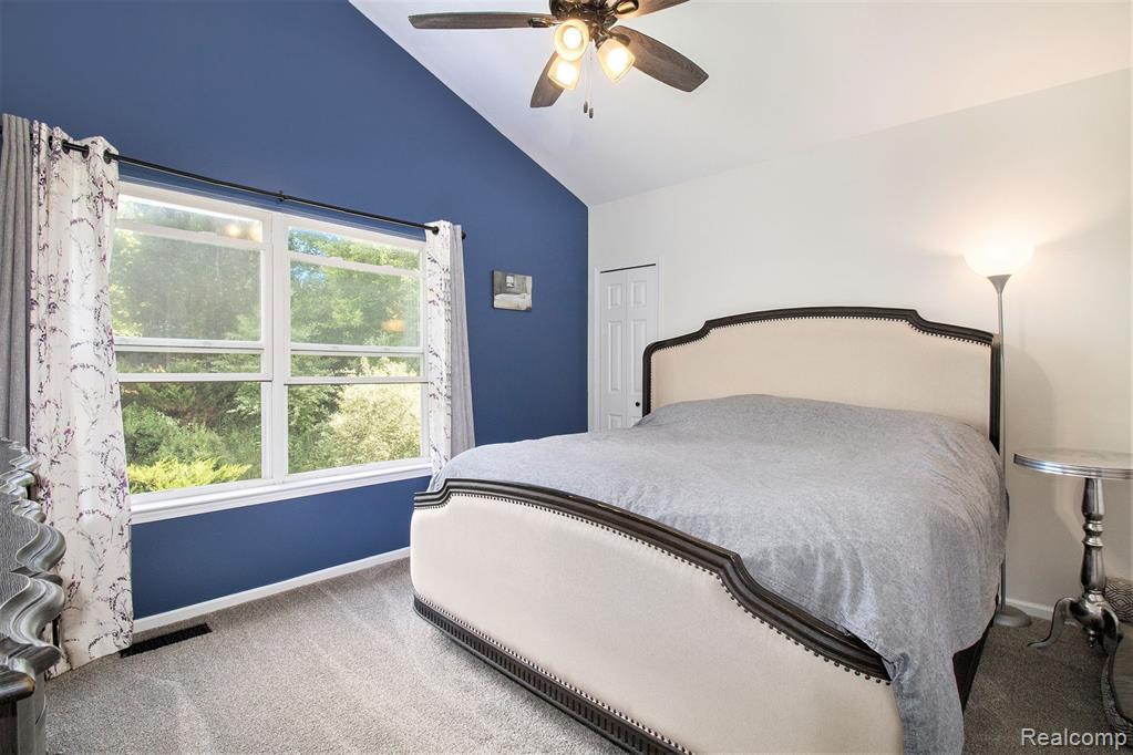 54 Eagle Ridge Road Lake Orion, MI 48360 - Photo 20 of 33