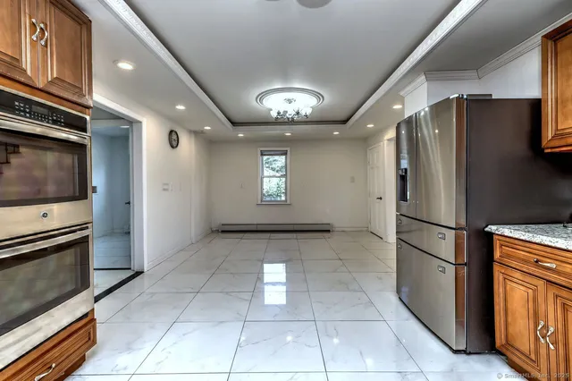 $529,000 | 184 West Avenue, Milford, CT 06461