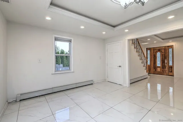 $529,000 | 184 West Avenue, Milford, CT 06461