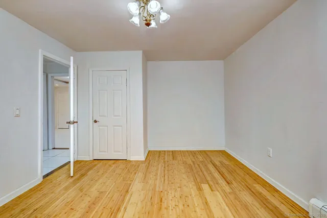 $529,000 | 184 West Avenue, Milford, CT 06461