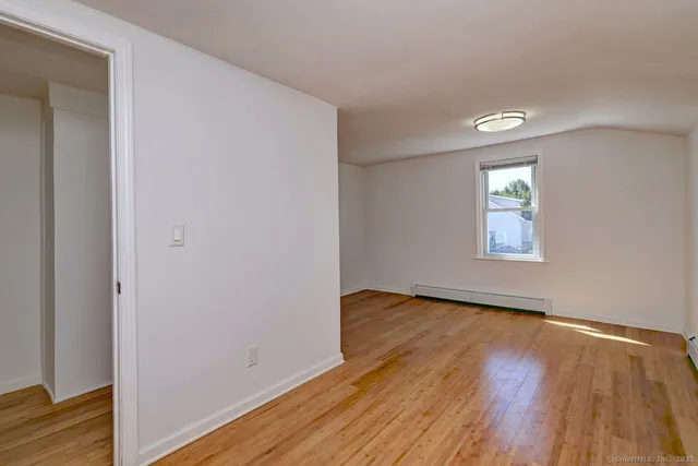 $529,000 | 184 West Avenue, Milford, CT 06461