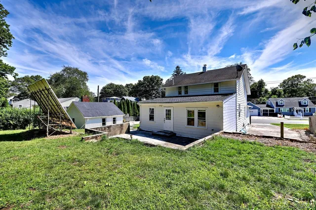 $529,000 | 184 West Avenue, Milford, CT 06461