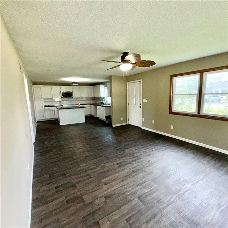 401 West Chestnut Street Archie, MO 64725 - Photo 9 of 71