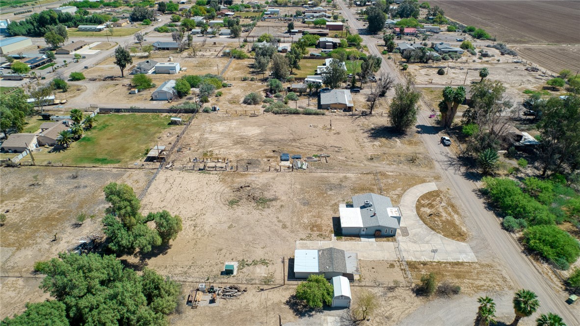 2053 Regents Road Mohave Valley, AZ 86440 - Photo 62 of 65 Aerial view showcasing the property with a distinctive circular driveway, and an additional structure