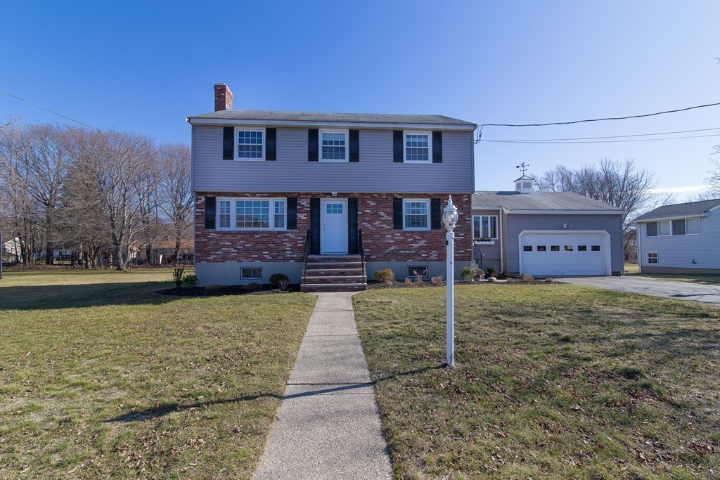 8 Thistle Road Burlington, MA 01803 - Photo 1 of 27