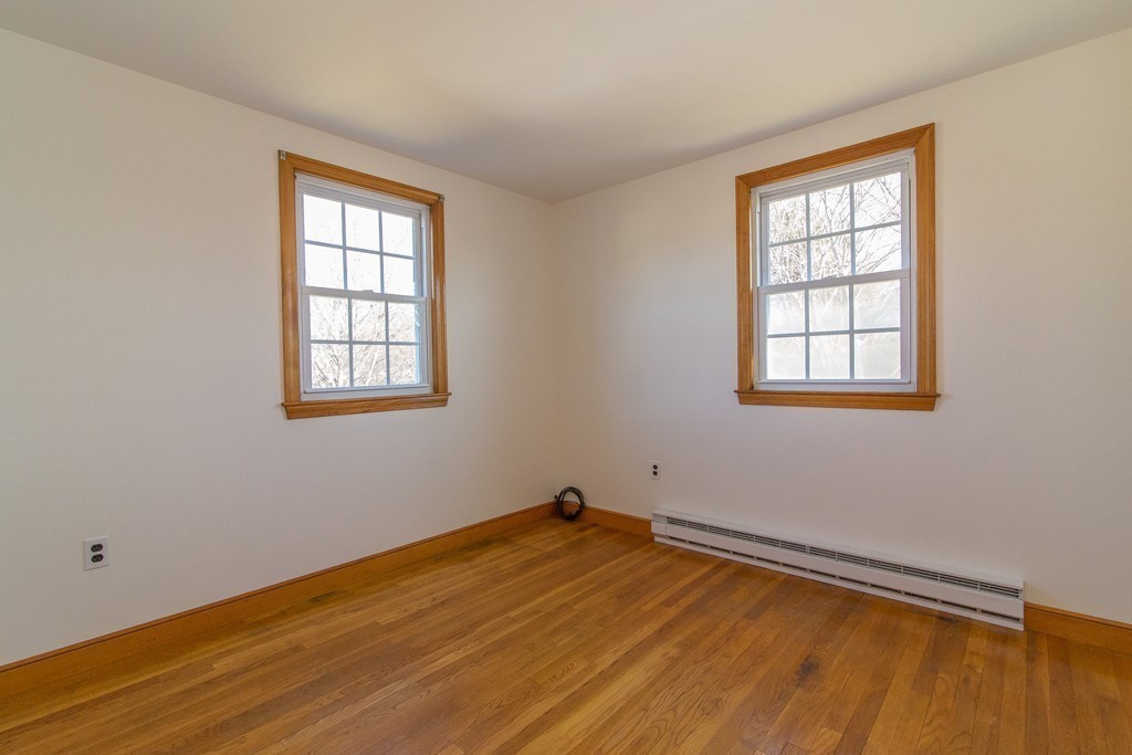8 Thistle Road Burlington, MA 01803 - Photo 14 of 27