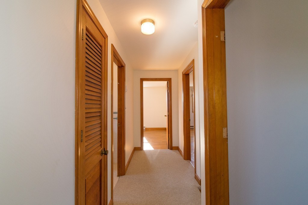 8 Thistle Road Burlington, MA 01803 - Photo 16 of 27