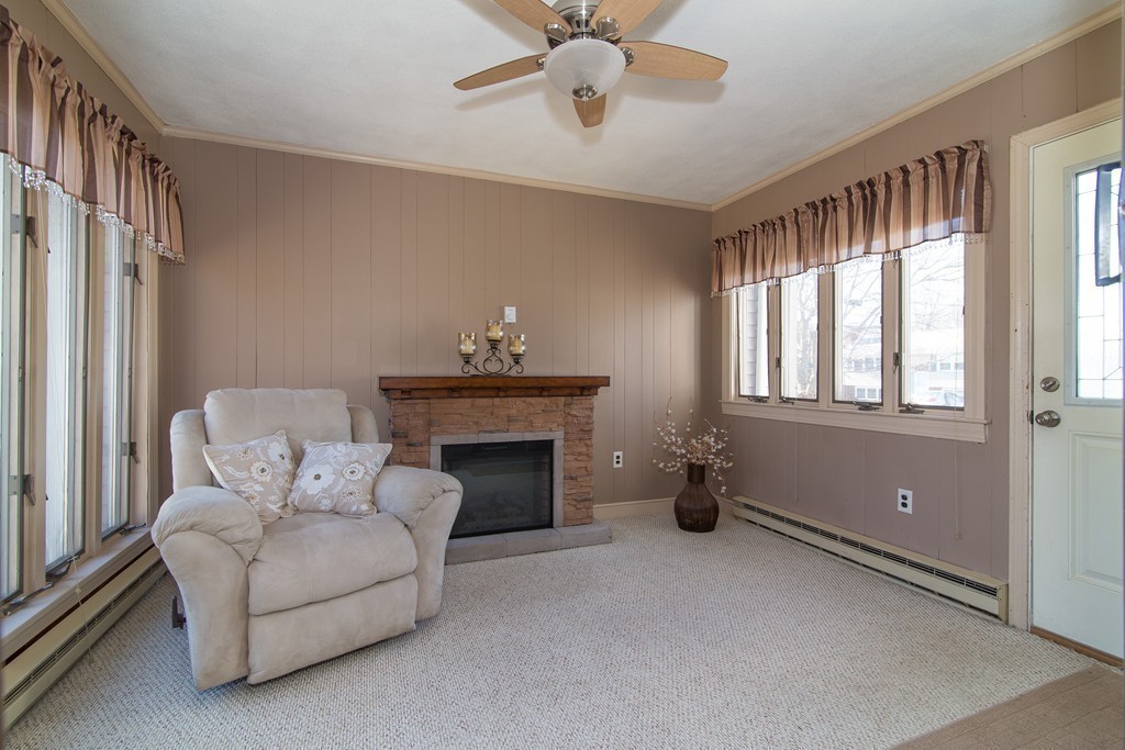 8 Thistle Road Burlington, MA 01803 - Photo 10 of 27