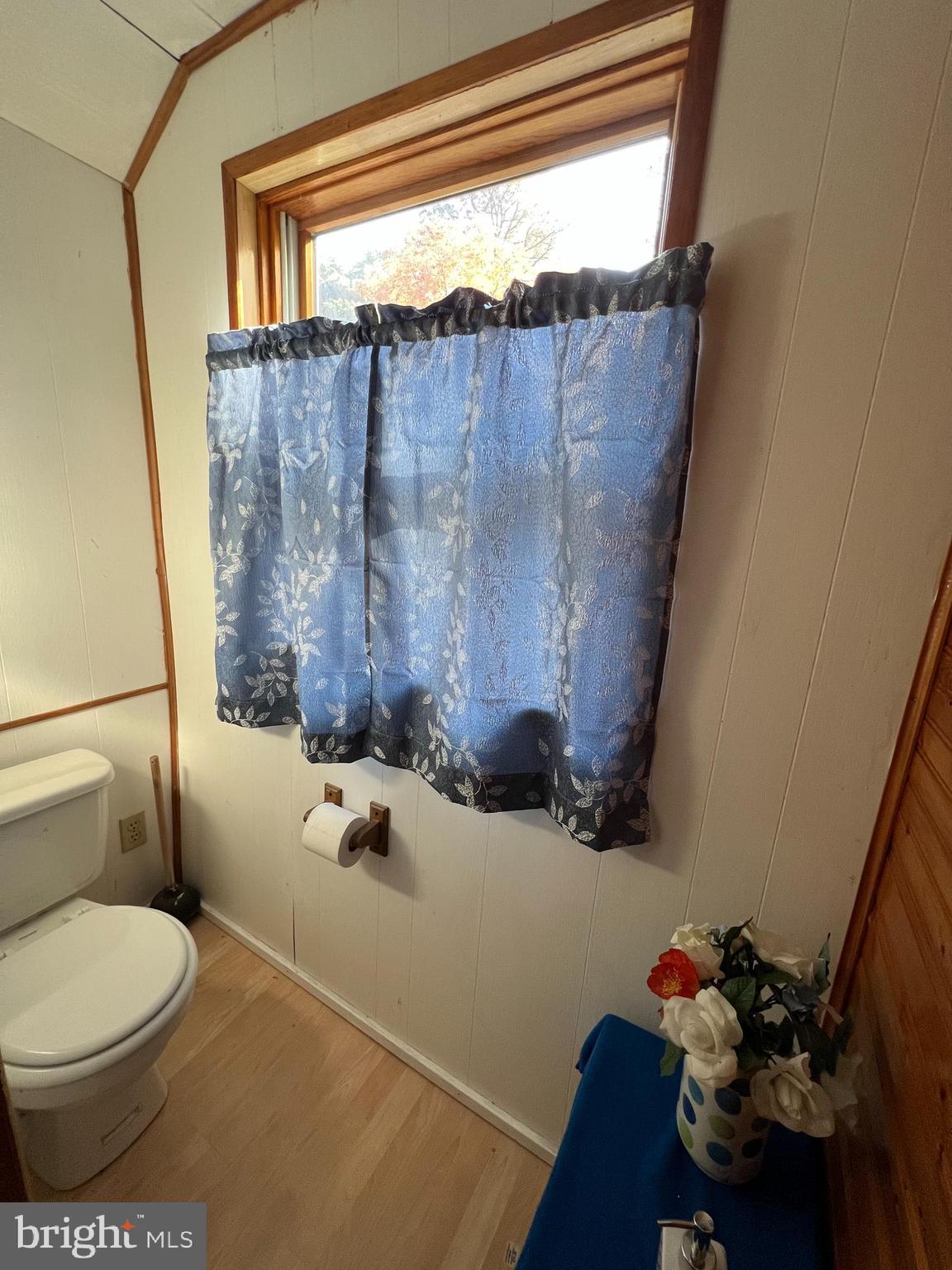 21355 Nanticoke Road Tyaskin, MD 21865 - Photo 12 of 19 Upstairs 1/4 bath