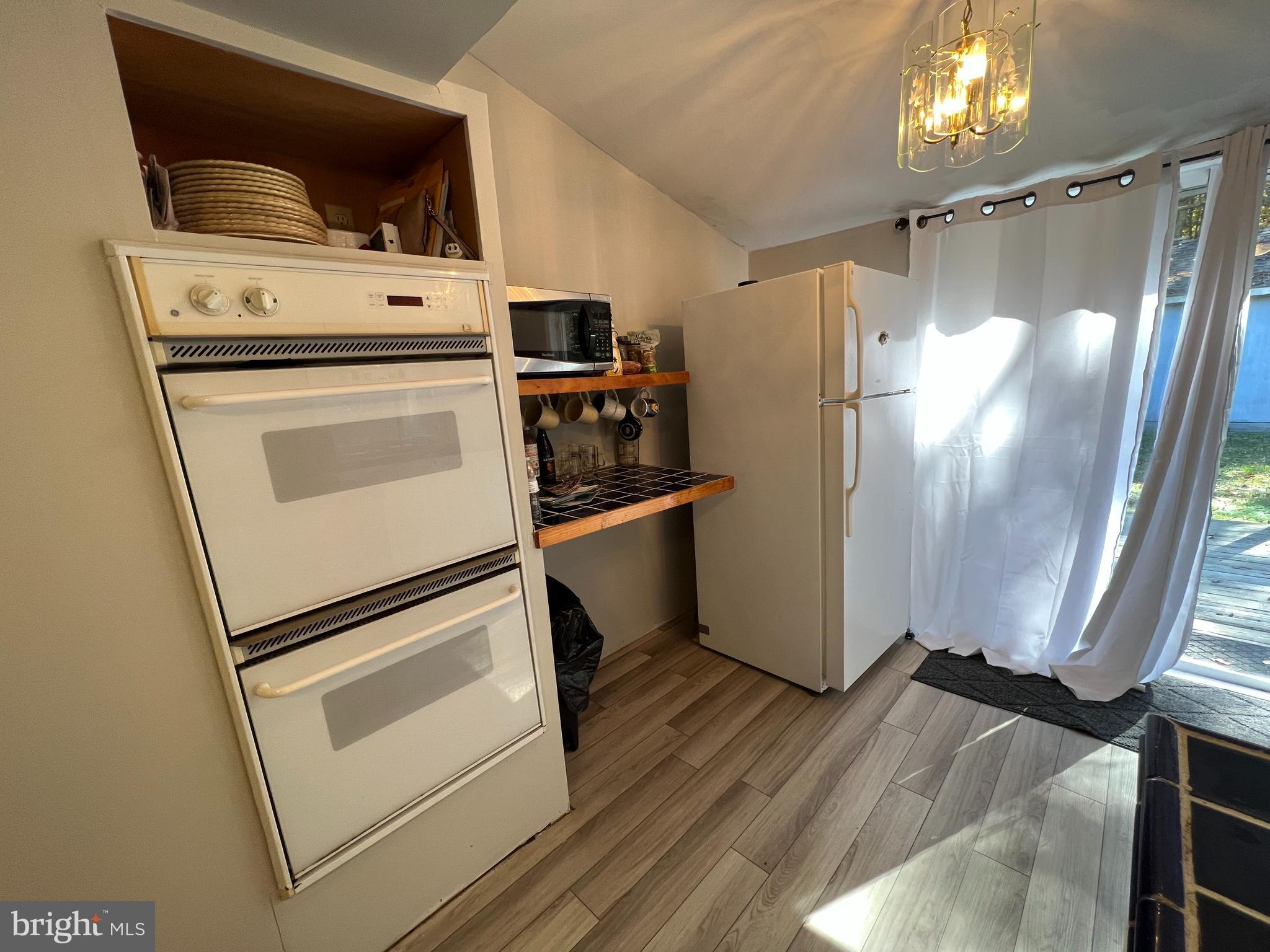 21355 Nanticoke Road Tyaskin, MD 21865 - Photo 7 of 19 Kitchen