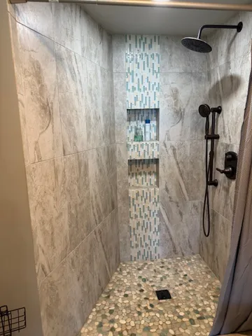 a bathroom with a bathtub