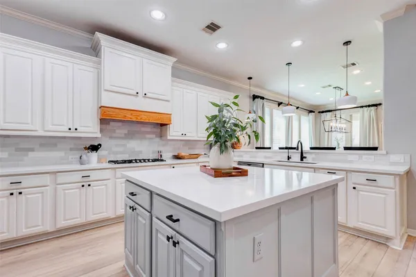 $585,000 | 27511 Cinco Terrace Drive, Katy, TX 77494