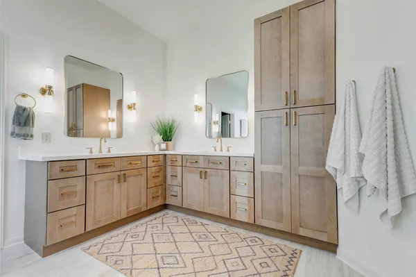 $585,000 | 27511 Cinco Terrace Drive, Katy, TX 77494