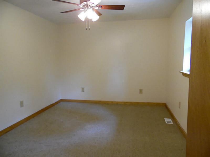 4755 Turkey Track Road Martinsville, IN 46151 - Photo 12 of 23 Gallery Image 12