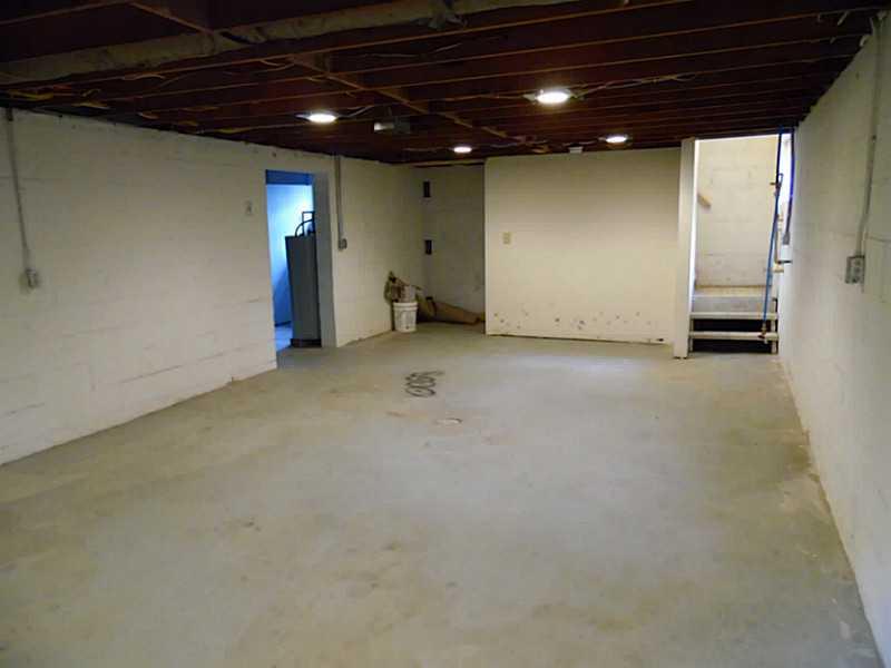 4755 Turkey Track Road Martinsville, IN 46151 - Photo 18 of 23 Gallery Image 18