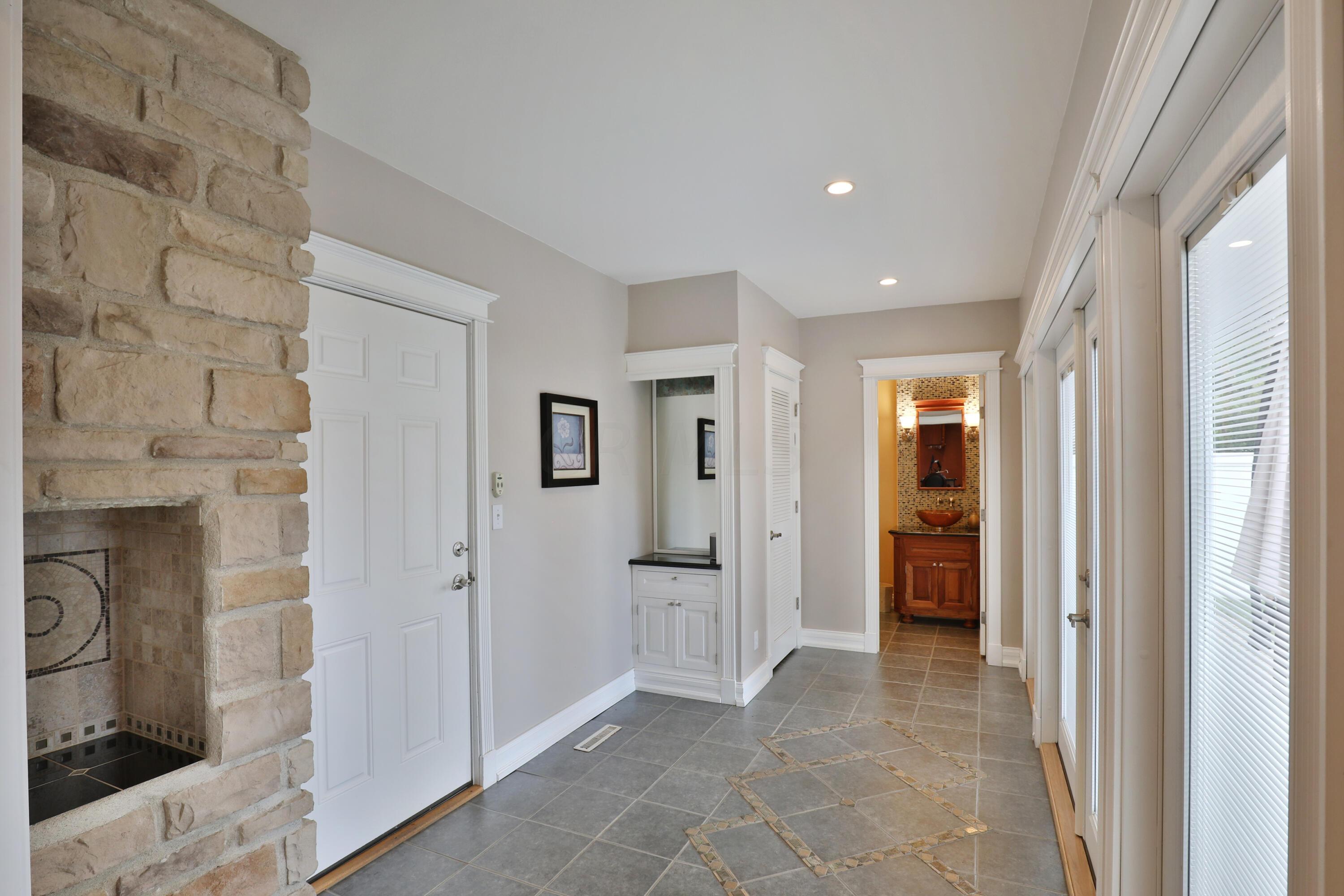 5568 Millington Road Columbus, OH 43235 - Photo 23 of 77 Gallery Image 23