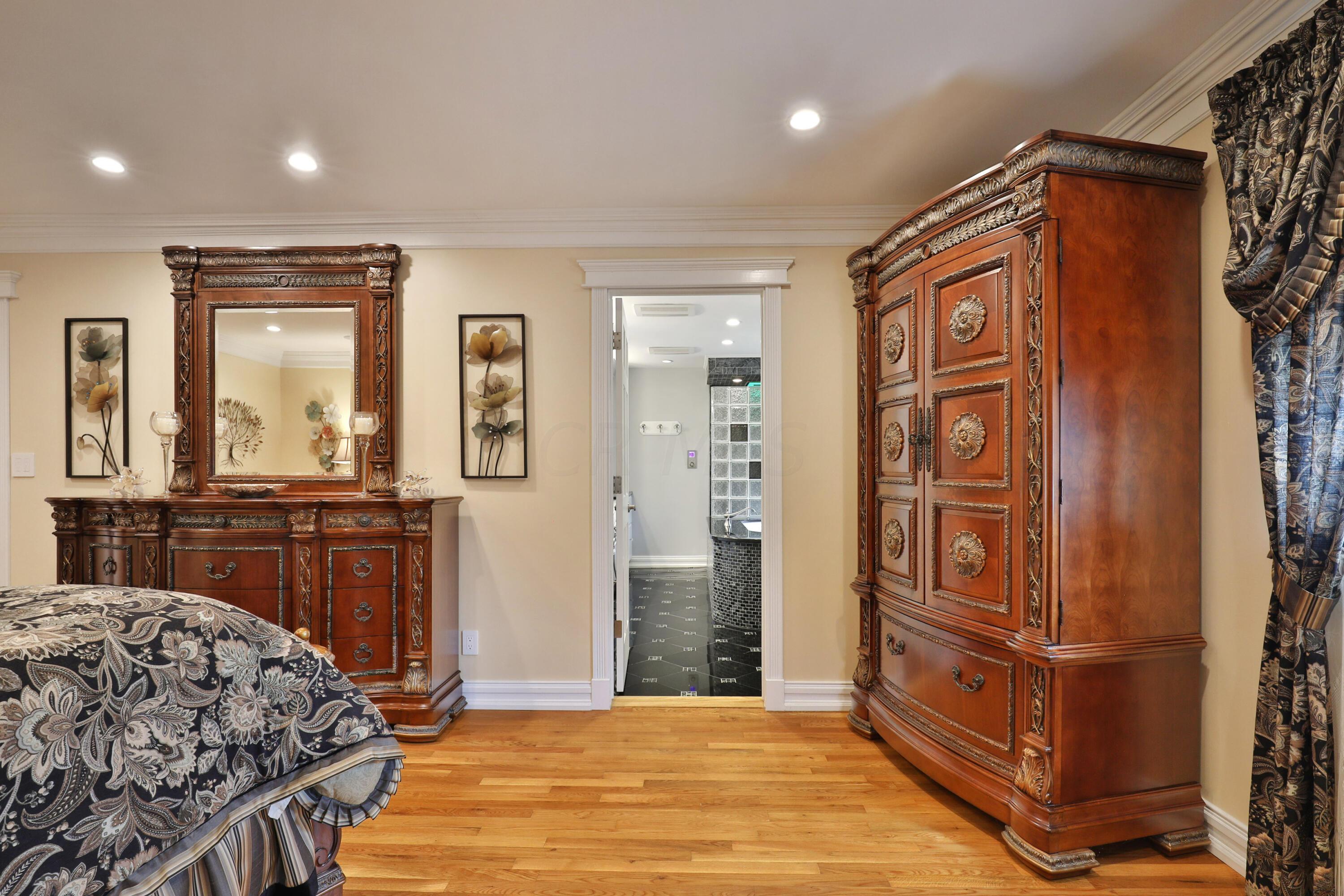 5568 Millington Road Columbus, OH 43235 - Photo 38 of 77 Gallery Image 38