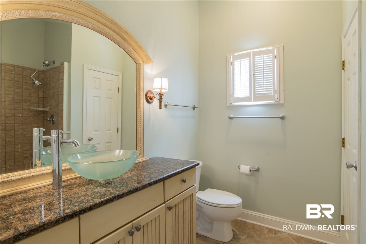 3203 Mariner Circle Orange Beach, AL 36561 - Photo 13 of 33 Main Level Bath