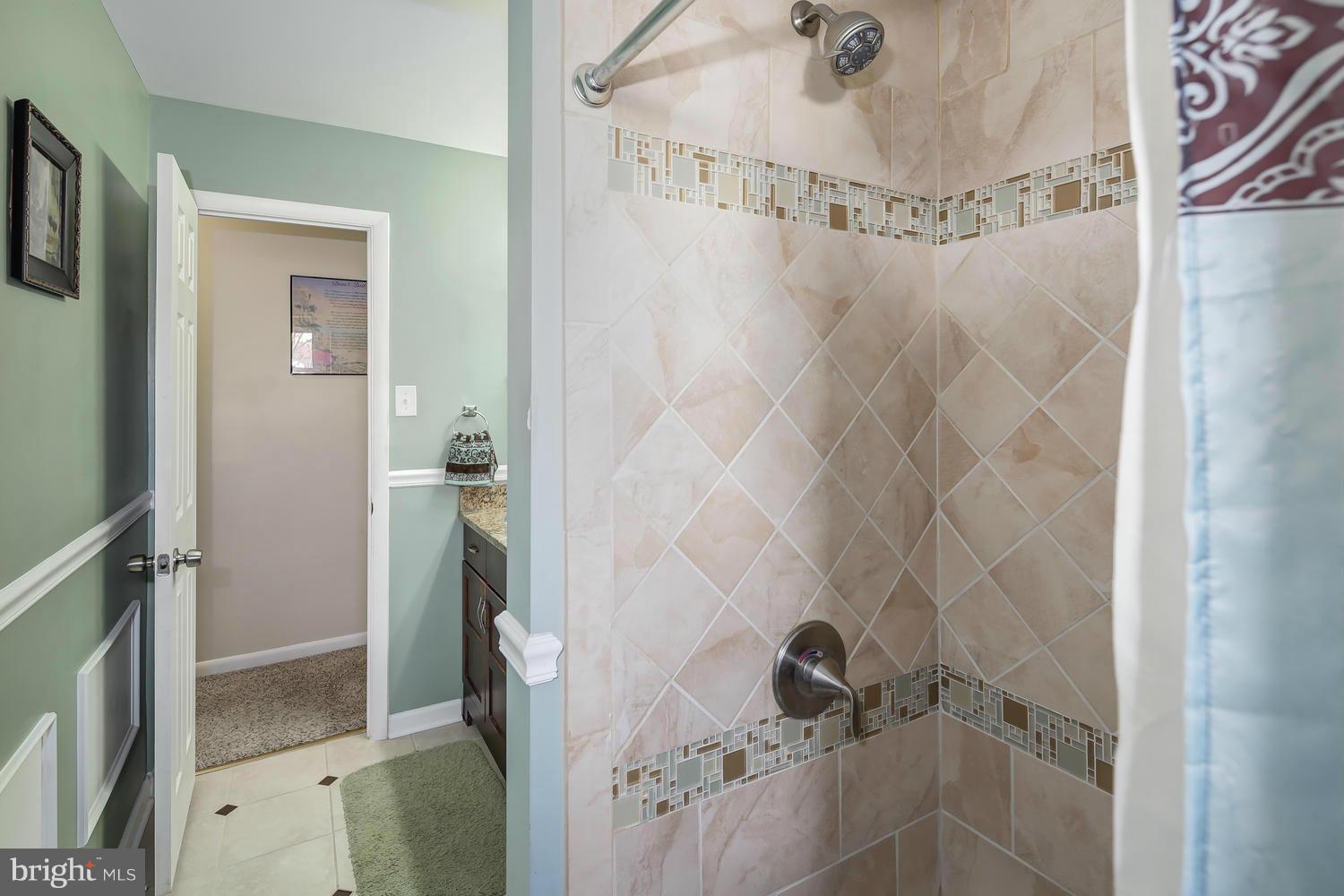 3731 Parkfield Road Pikesville, MD 21208 - Photo 22 of 30 Bath
