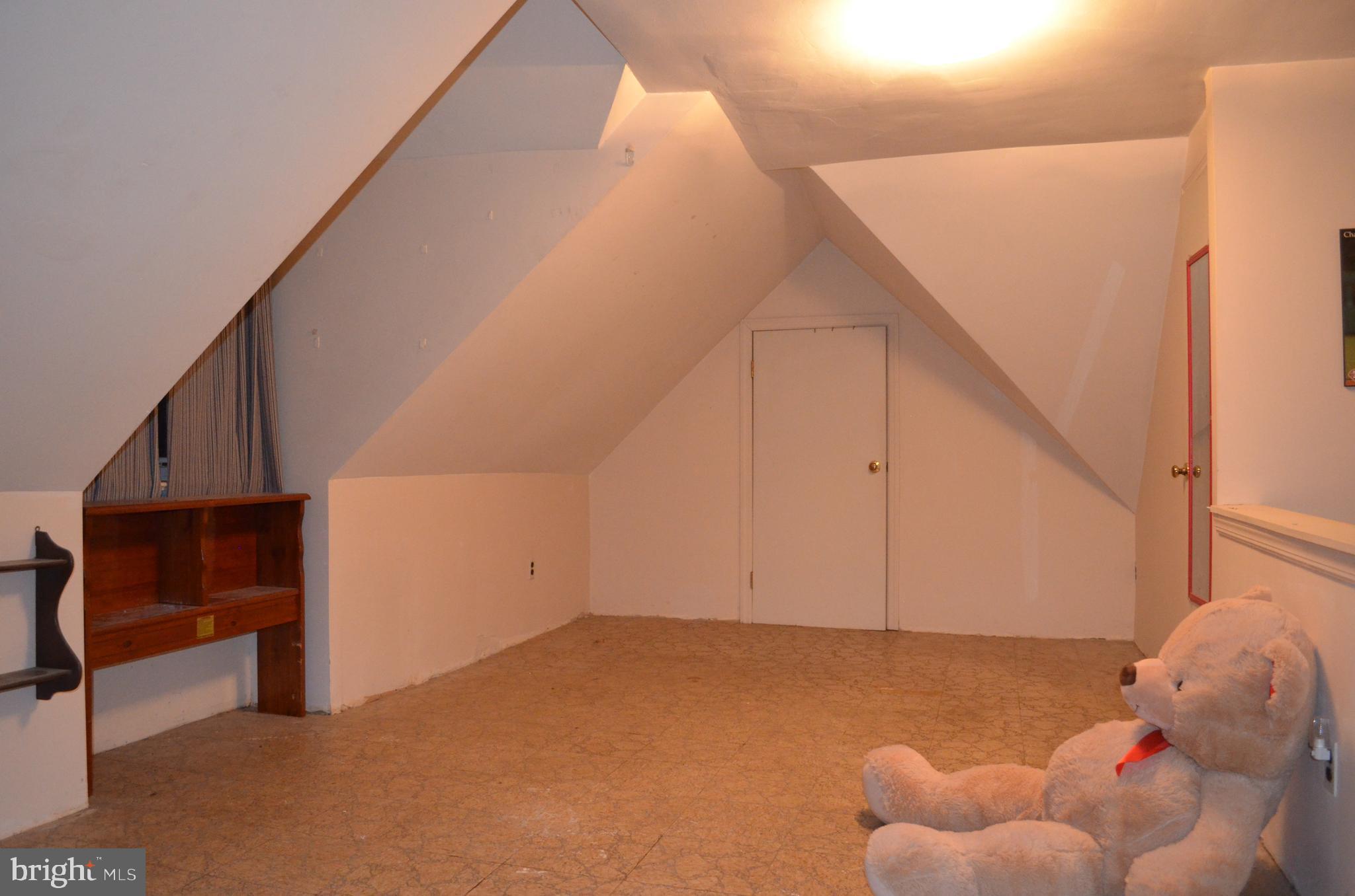 209 Marne Road Brooklawn, NJ 08030 - Photo 11 of 15 Finished Attic