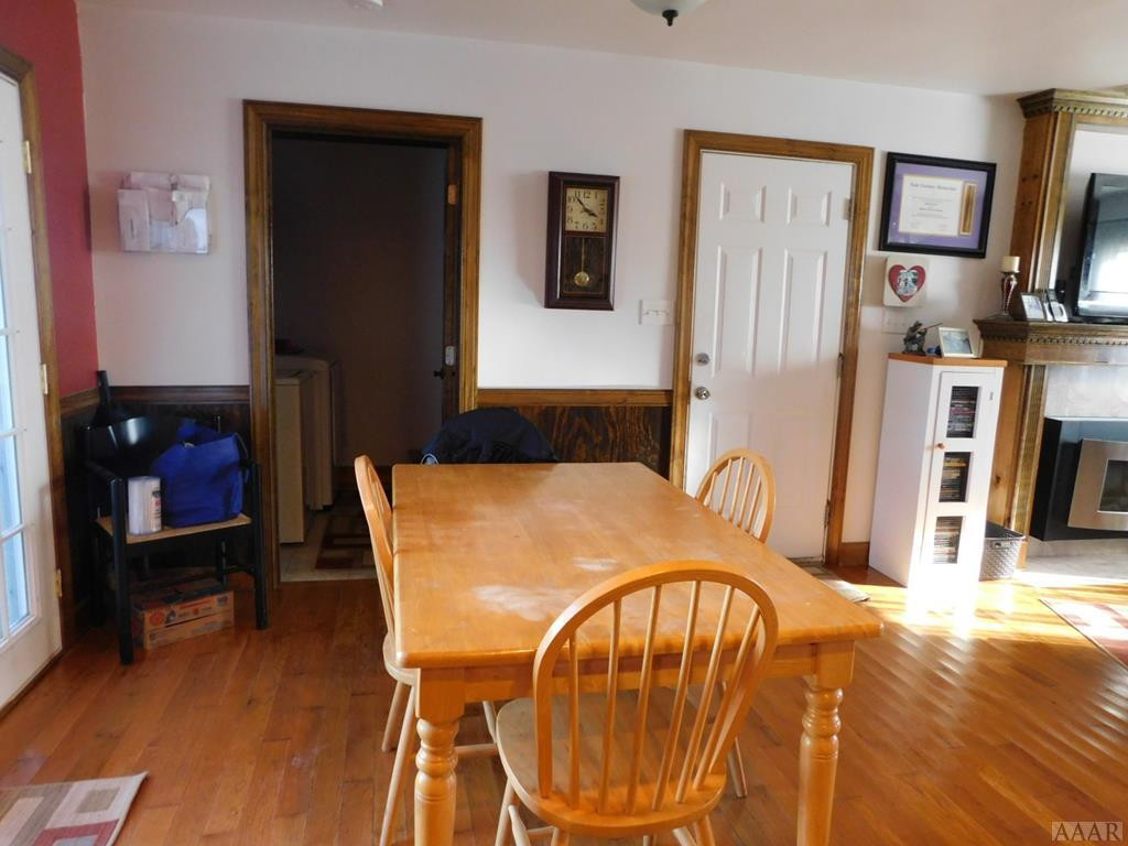 487 Black Mingle Road Gates, NC 27937 - Photo 6 of 17 KITCHEN EATING AREA