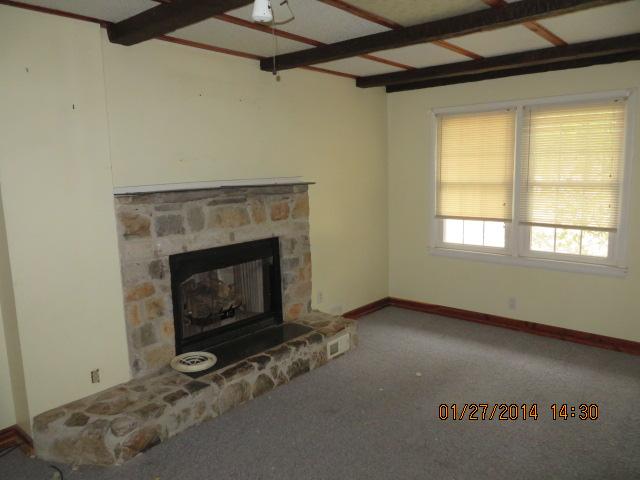 7406 Mona Road Murfreesboro, TN 37129 - Photo 7 of 16 Gallery Image 7