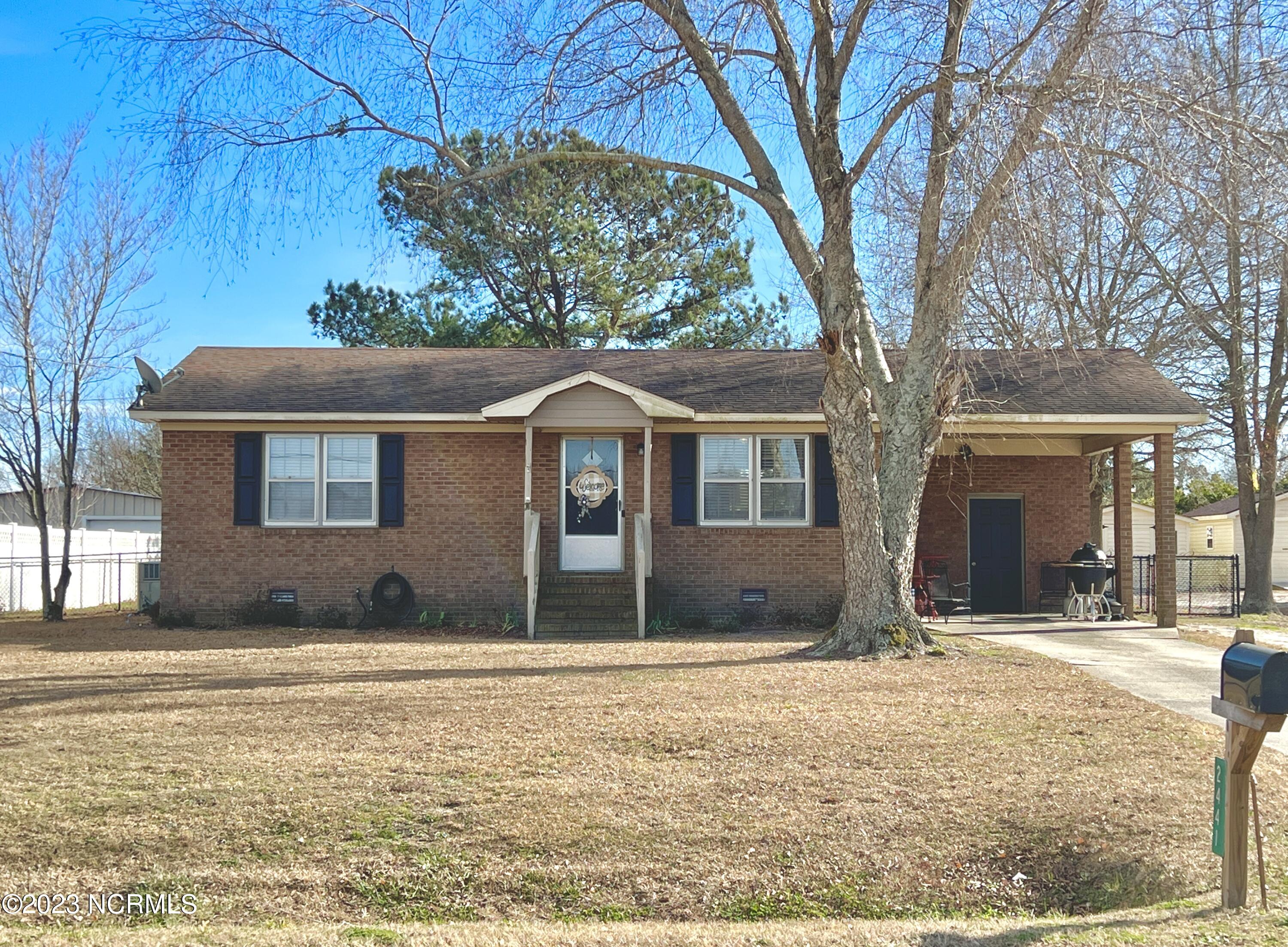2441 Fred Everett Road Kinston, NC 28504 - Photo 2 of 34 F45AAC82-F1F0-42AB-94F7-56A08865201E