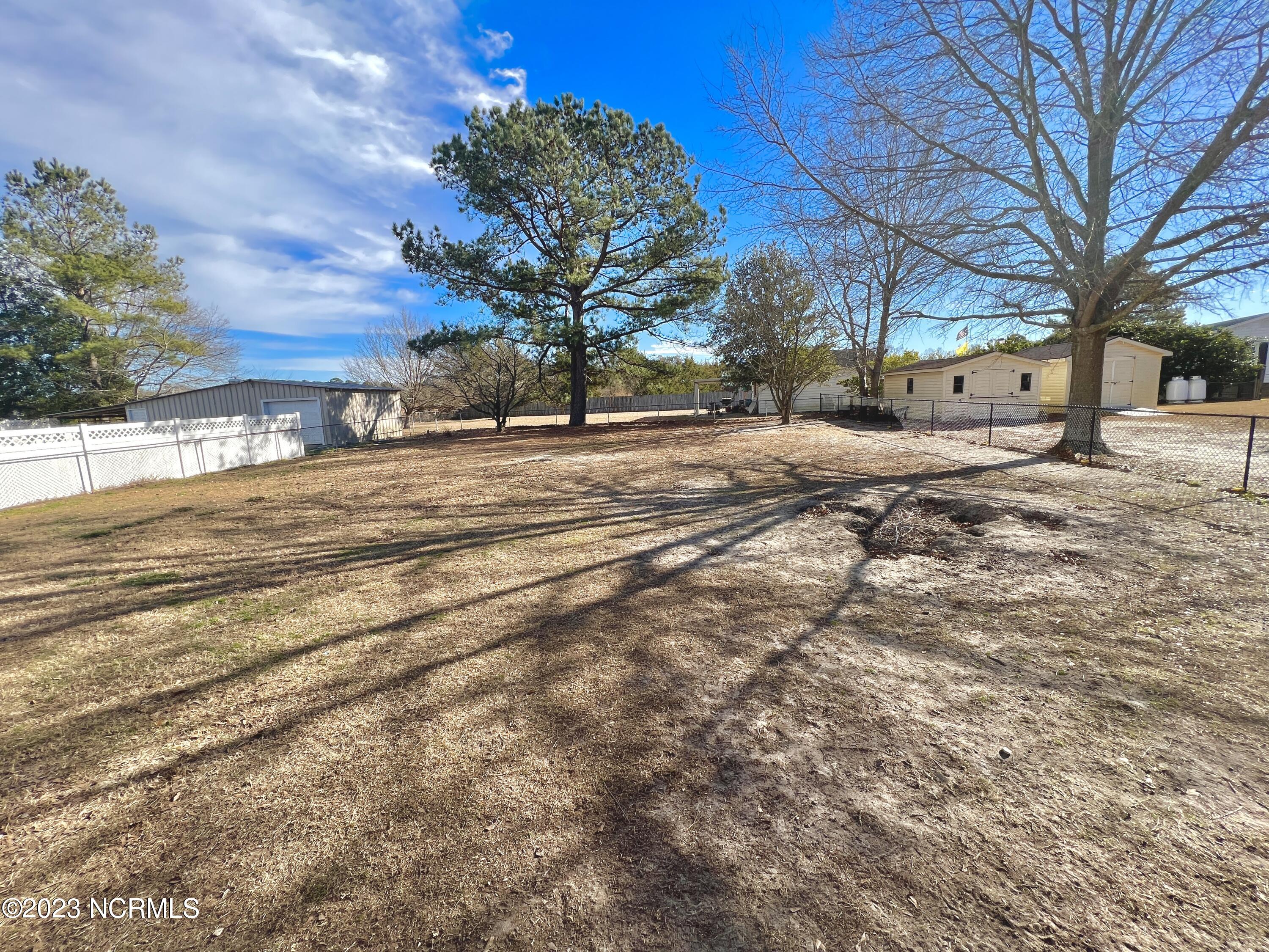 2441 Fred Everett Road Kinston, NC 28504 - Photo 27 of 34 87E6D1A6-E427-47B0-B5B6-055E54A0A1D1