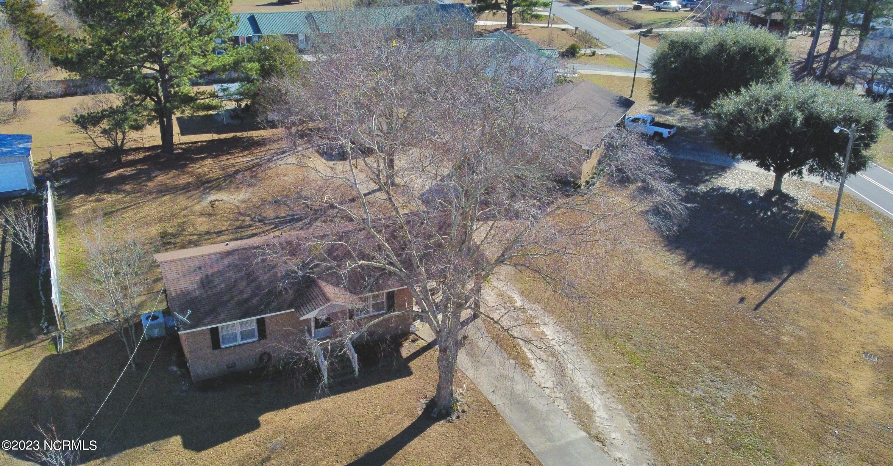 2441 Fred Everett Road Kinston, NC 28504 - Photo 28 of 34 BB274A37-D3F5-49BA-9227-2A57E2150513