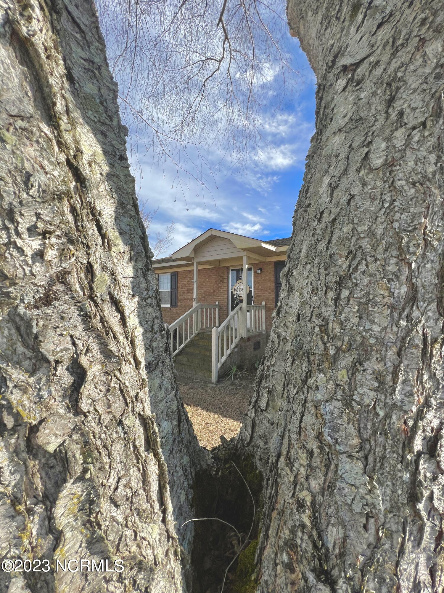 2441 Fred Everett Road Kinston, NC 28504 - Photo 30 of 34 4BA0AAAF-6114-4C3B-81FA-386C0A84434B