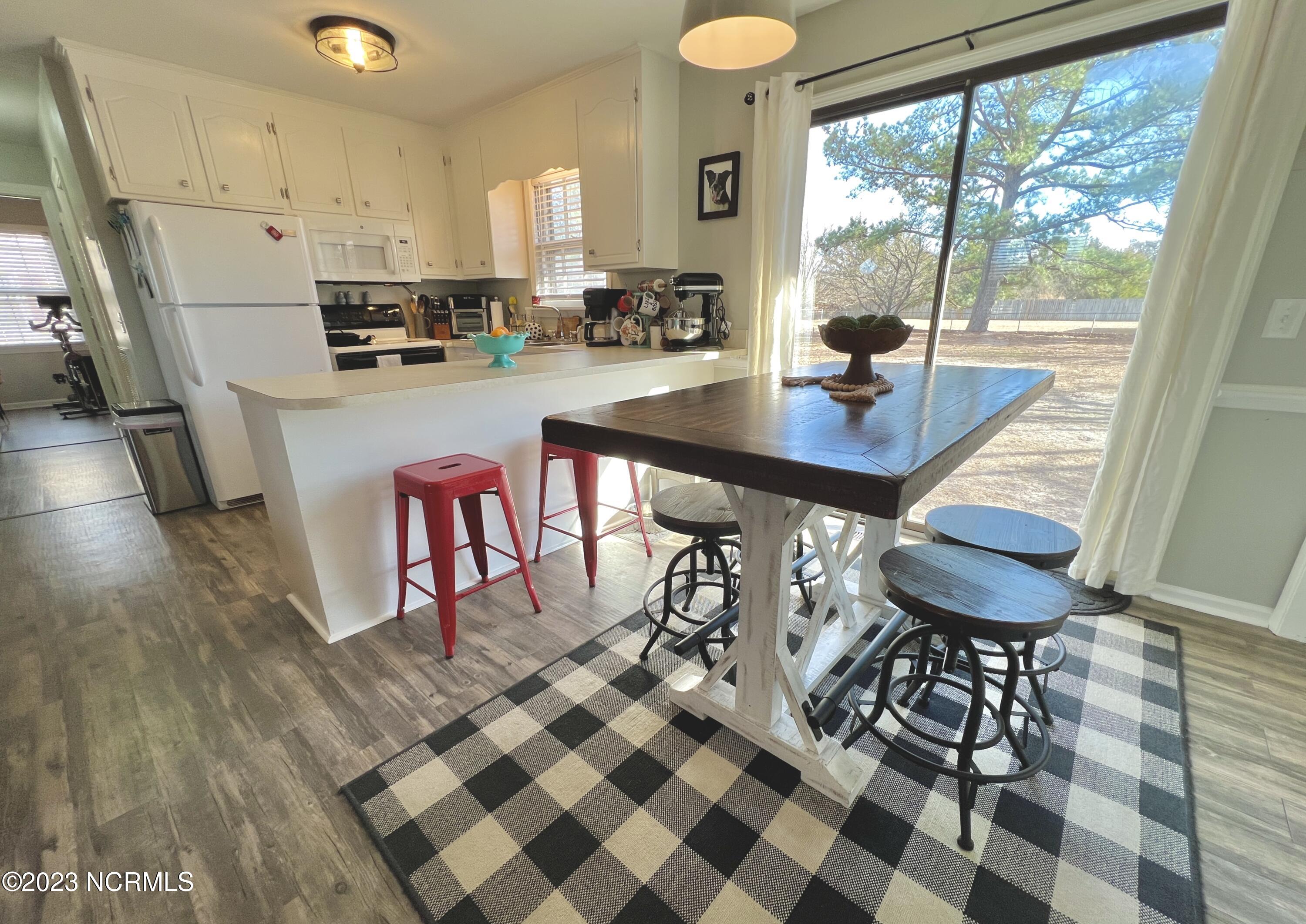 2441 Fred Everett Road Kinston, NC 28504 - Photo 10 of 34 45D9A2D6-C099-447C-87F6-4226B8F01264