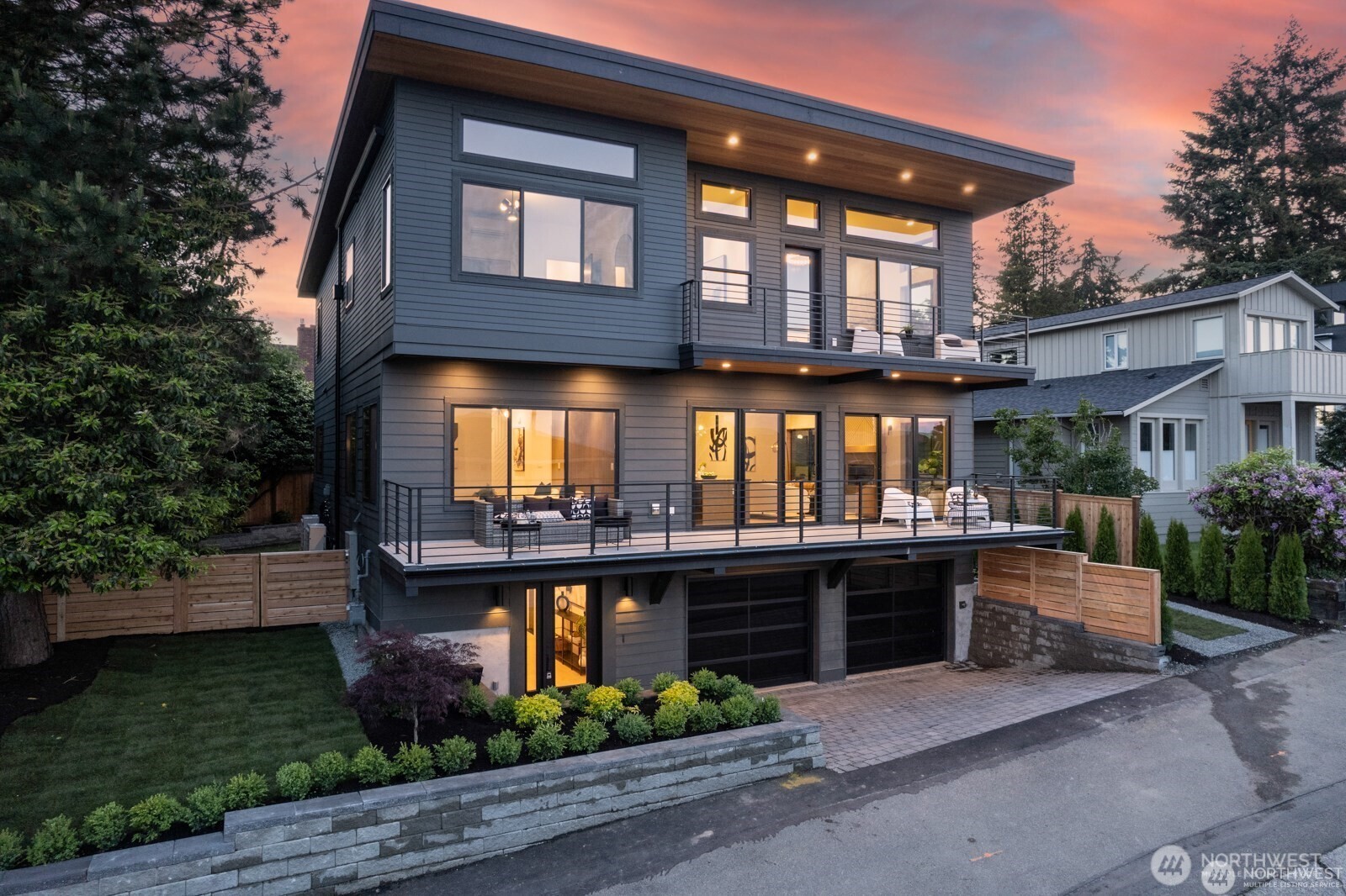 a view of a house and outdoor space