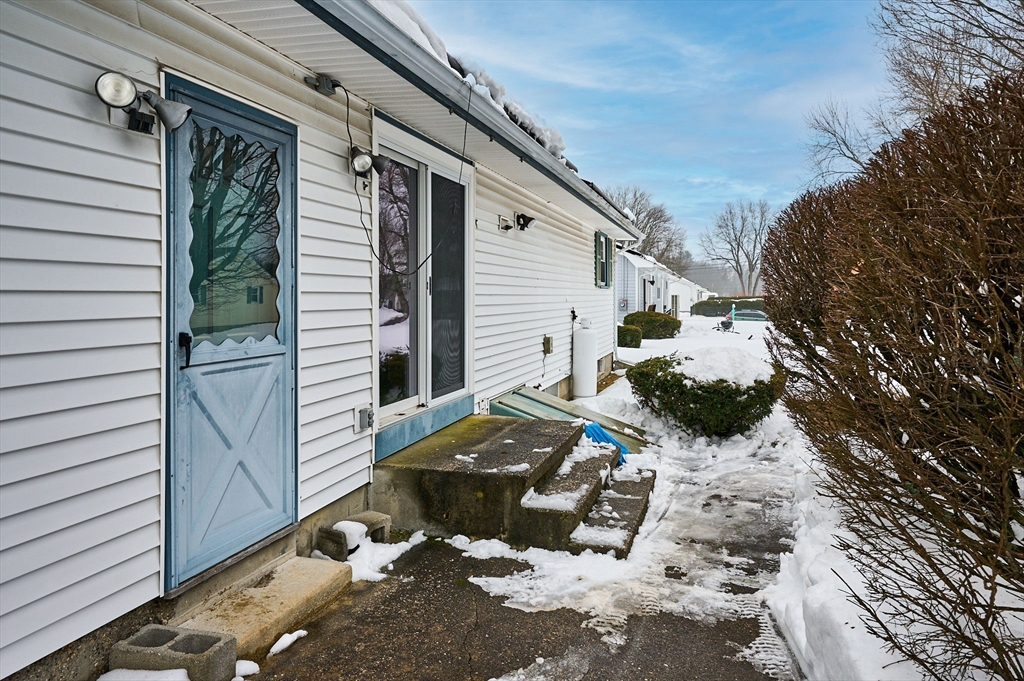 967 Florence Road Northampton, MA 01062 - Photo 21 of 32