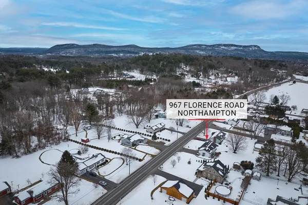 $279,900 | 967 Florence Road, Northampton, MA 01062