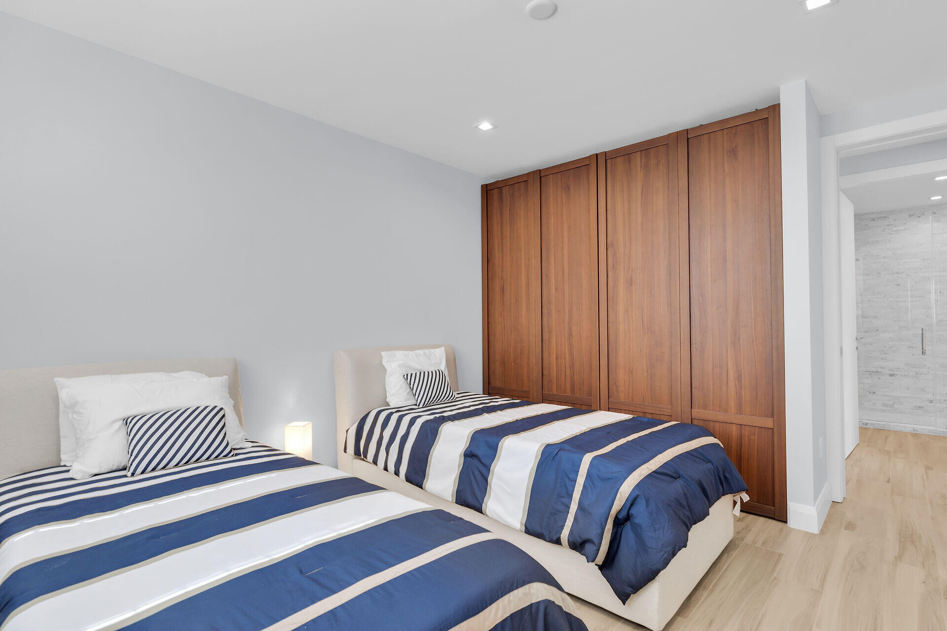 121 Lake Road Tavernier, FL 33070 - Photo 28 of 70 Guest Bedroom 1