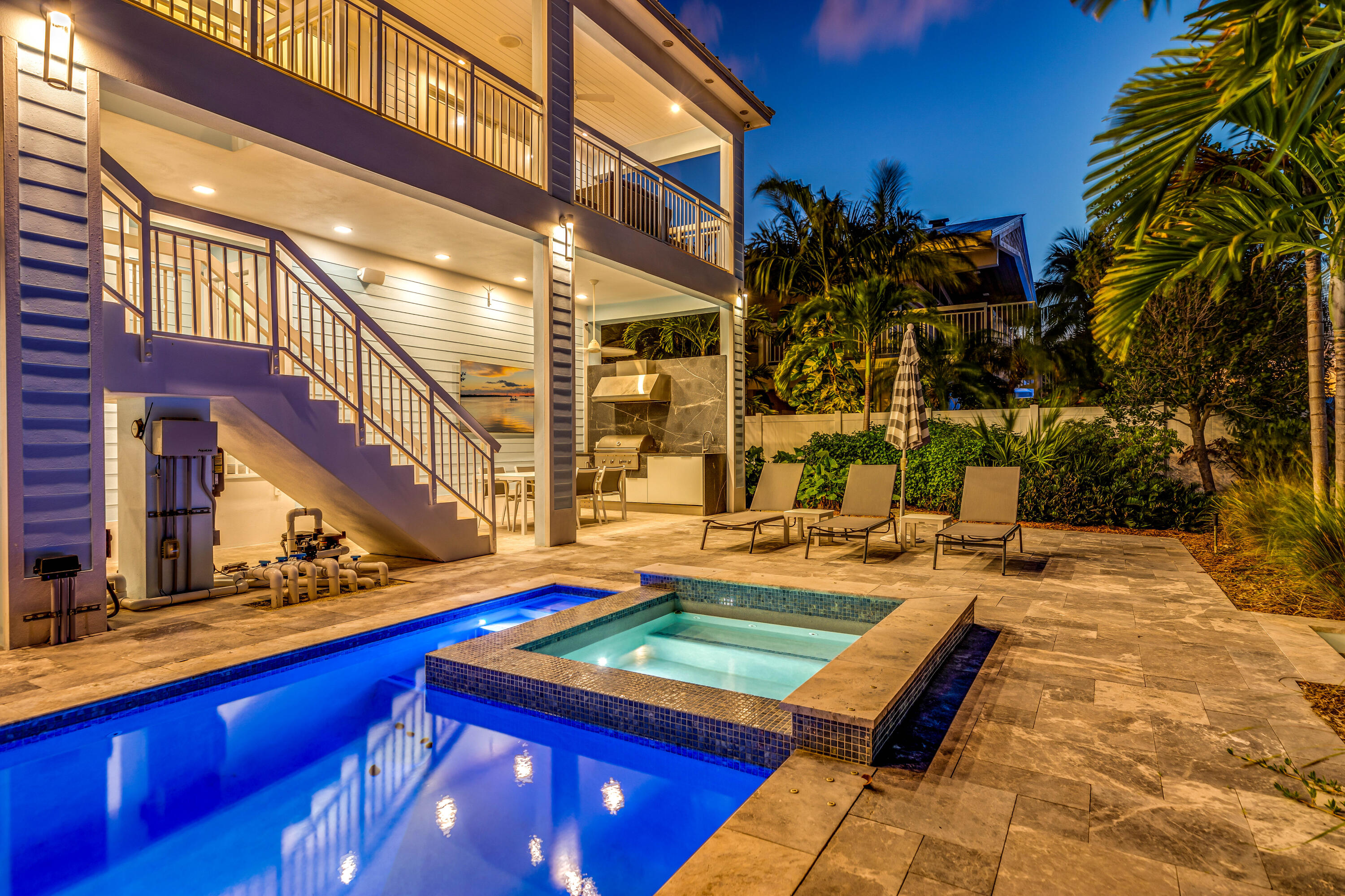 121 Lake Road Tavernier, FL 33070 - Photo 60 of 70 Pool & Spa - Twilight