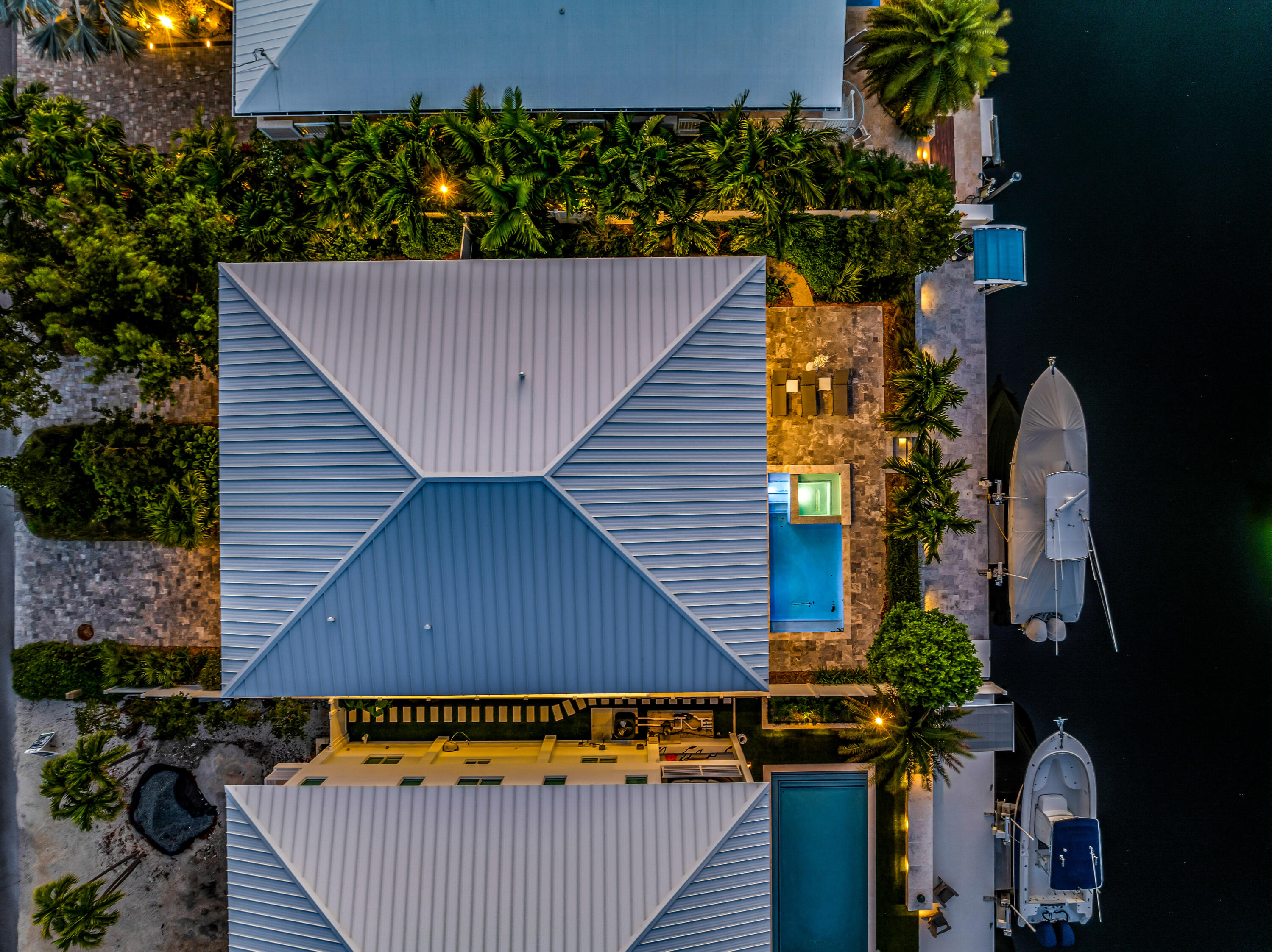 121 Lake Road Tavernier, FL 33070 - Photo 64 of 70 Aerial Yard - Twilight