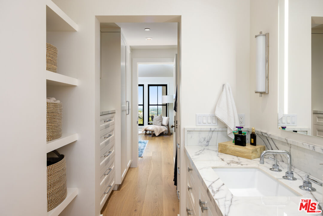 5944 Cavalleri Road Malibu, CA 90265 - Photo 19 of 33 Gallery Image 19