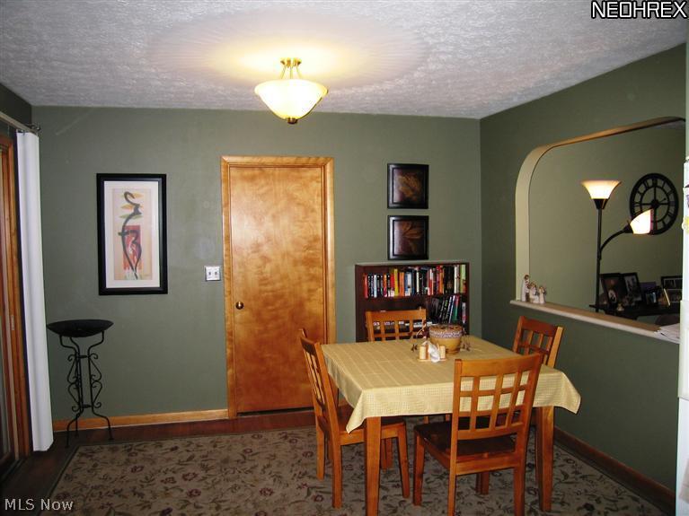 215 Taylor Road Barberton, OH 44203 - Photo 5 of 12 Gallery Image 5