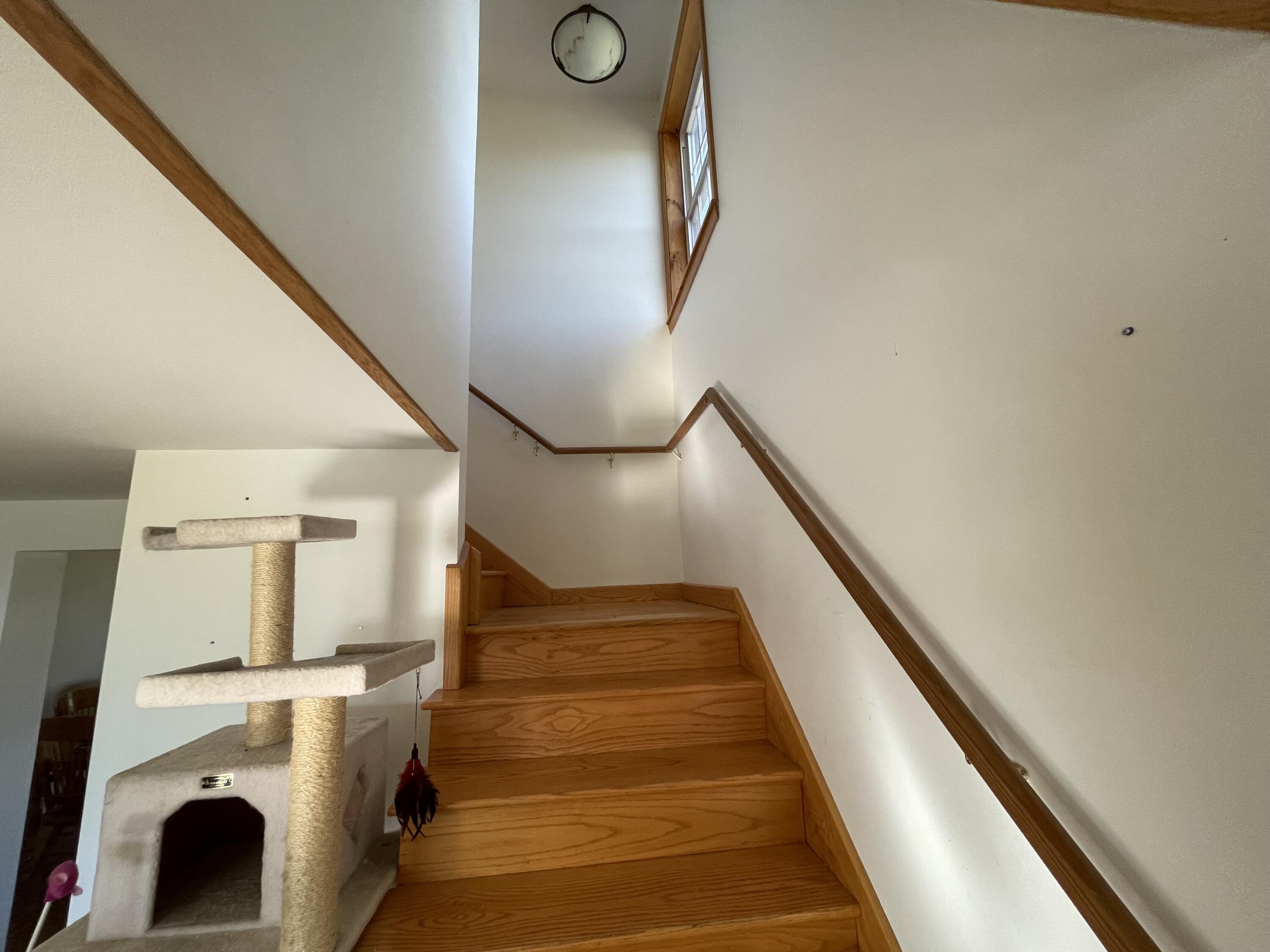 104 Parmenter Hill Road South China, ME 04358 - Photo 14 of 30 Stairs