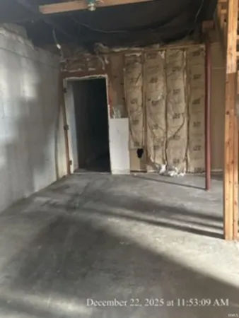 $129,900 | 2716 East 450 South, La Porte, IN 46350